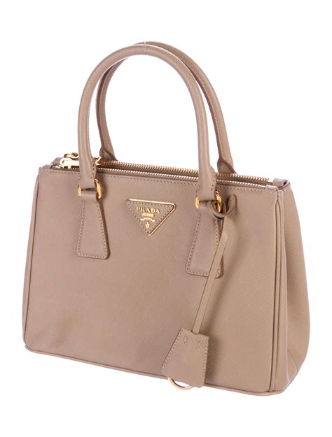 prada galleria double zip tote saffiano with accessories mini lacca